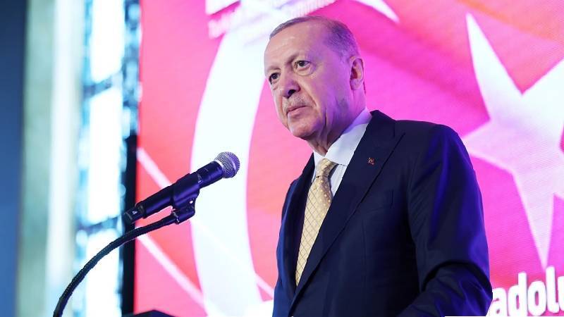 cumhurbaskani erdogan her kim turkiyeden katliamlar karsisinda sessiz kalmasini bekliyorsa hic bosuna beklemesin lfnWGQMB