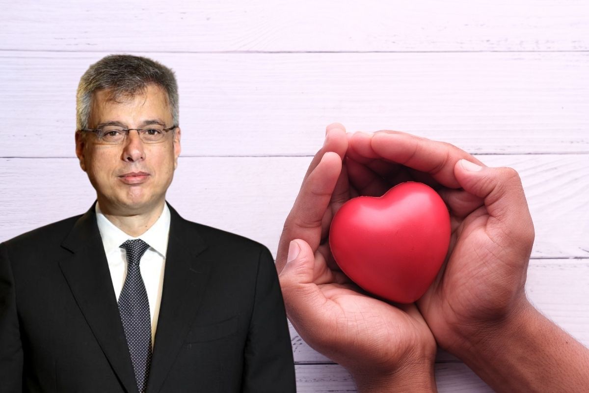 saglik bakani kemal memisoglu organ bagisinin onemine dikkat cekmek icin e nabizdan organlarini bagisladi B9tvT69y.jpg