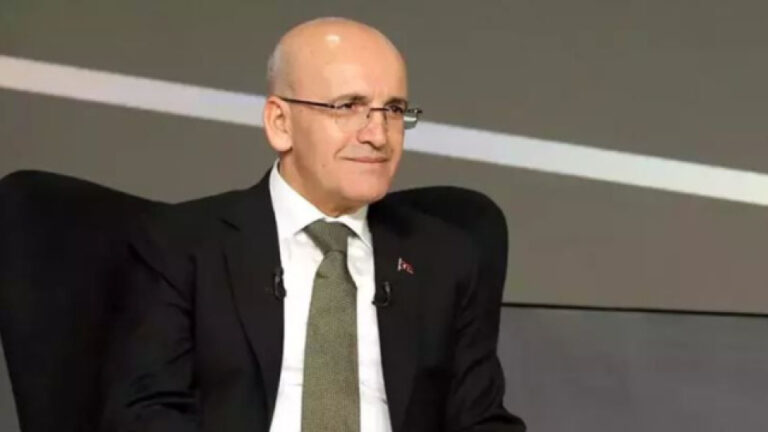 bu-yil-cari-acik-artacak-ancak-yonetilebilir-seviyelerde-kalacak-WXaLhqEA