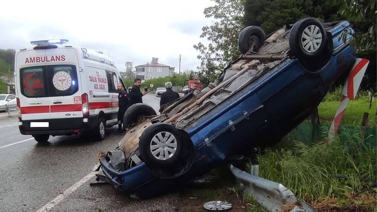Ordu Ulubey Yolunda Takla Atan Araçta Yaralılar Var